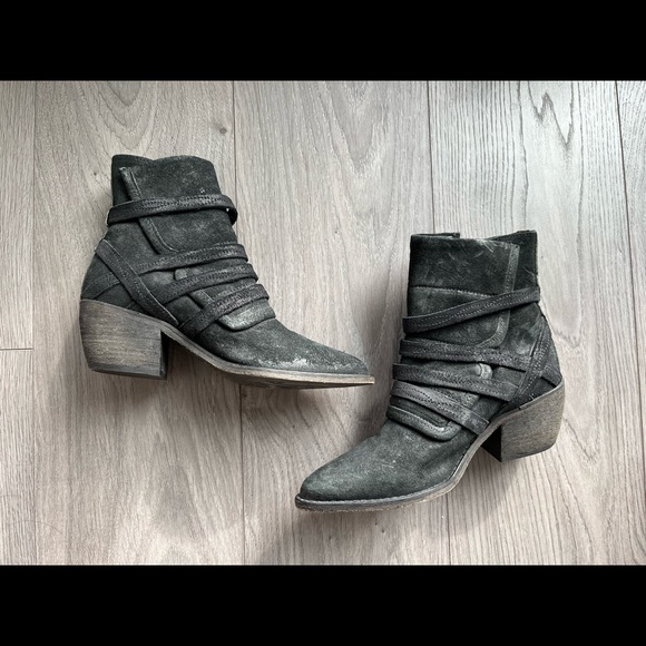 Free People Suede Black Mason Western Boots Size 36 - Picture 7 of 8